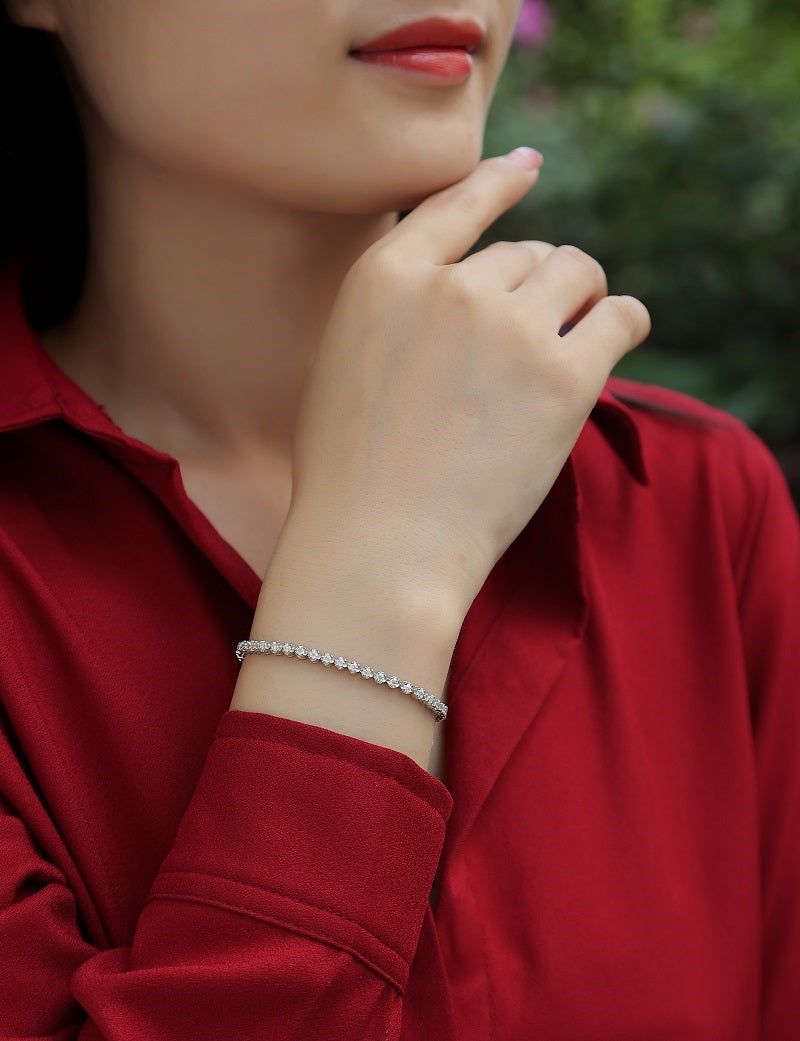 1Starlight Luxury Fashion Mosan Diamond S925 Silver Bracelet Prohibit Tk Sales
